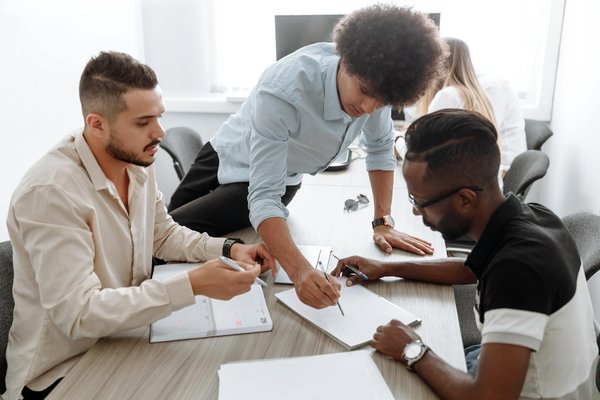 Formation en Vente : Un Passage Obligé ou Simplement Optionnel?